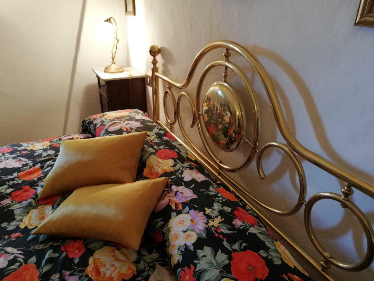 Il Fienile Nella Roccia Guest House Casole d'Elsa Luaran gambar